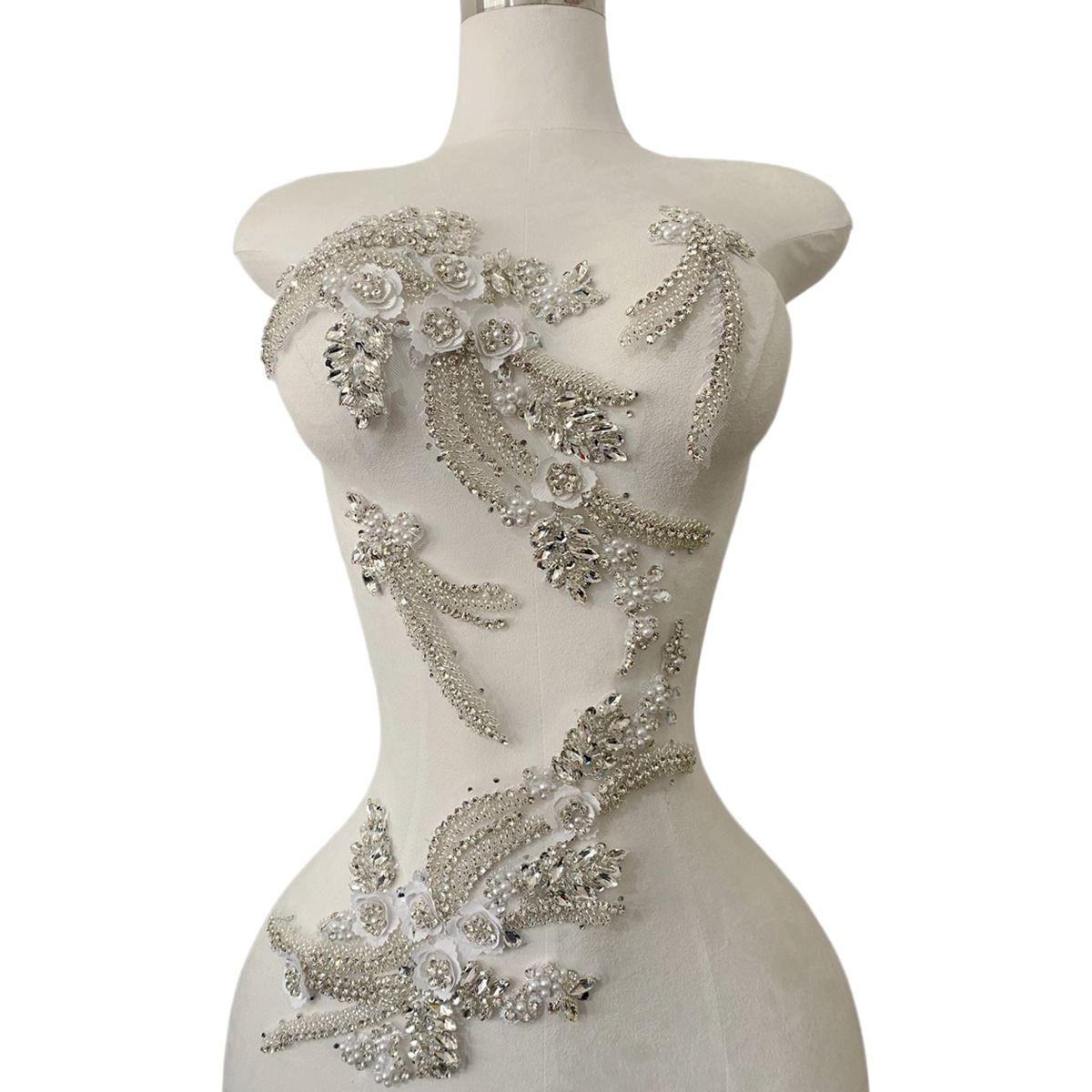 Sew On Rhinestone - DIY handgenaaide geappliqueerde opnaaibare bruidsjurk trim