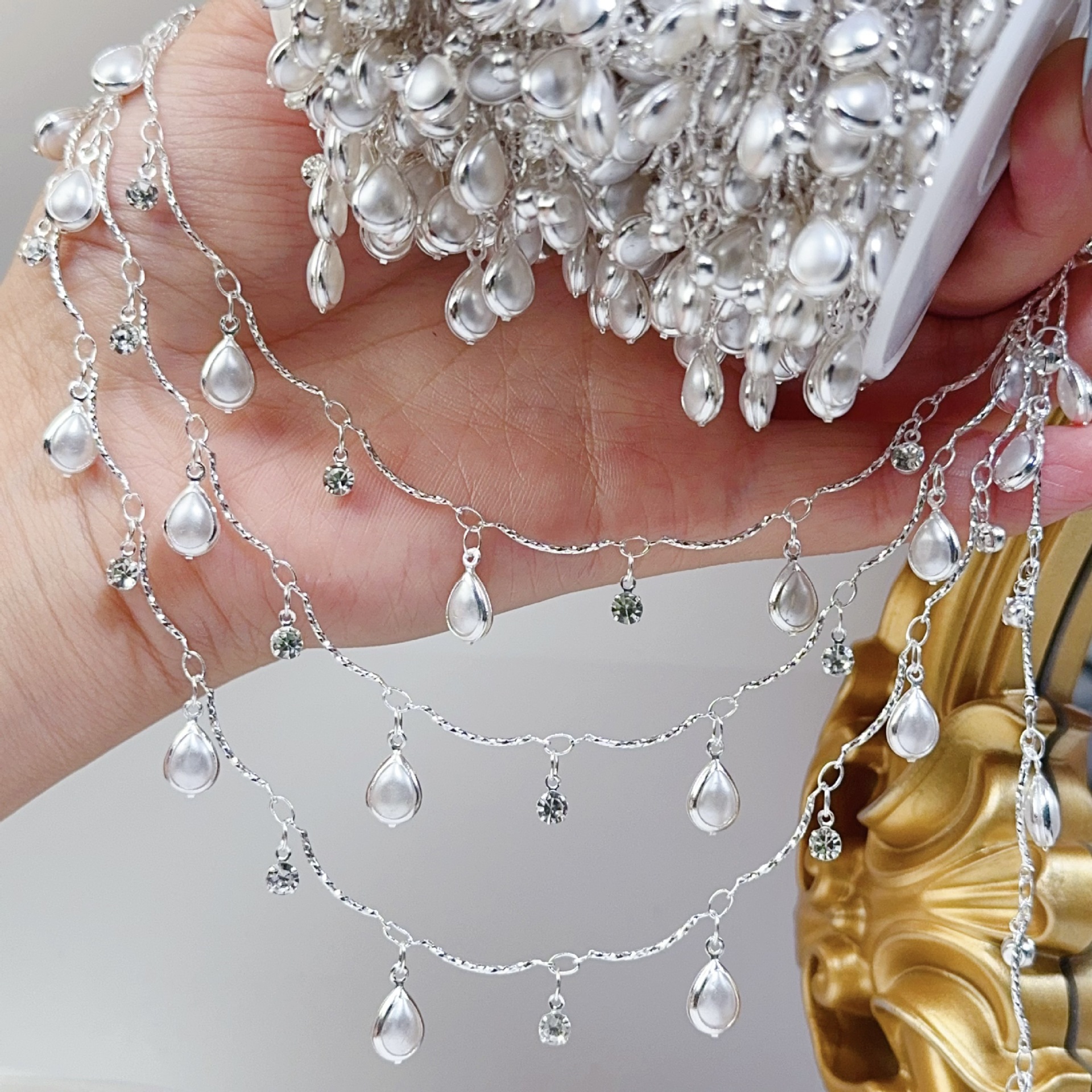 0.5/1/2M Prachtige Gebogen Sto - Pearl Trim Chain recensie en prijs