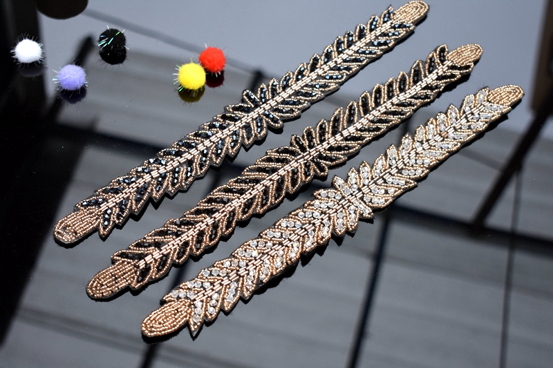 Lange bladeren handgemaakte ap - Sew On Rhinestone recensie en prijs
