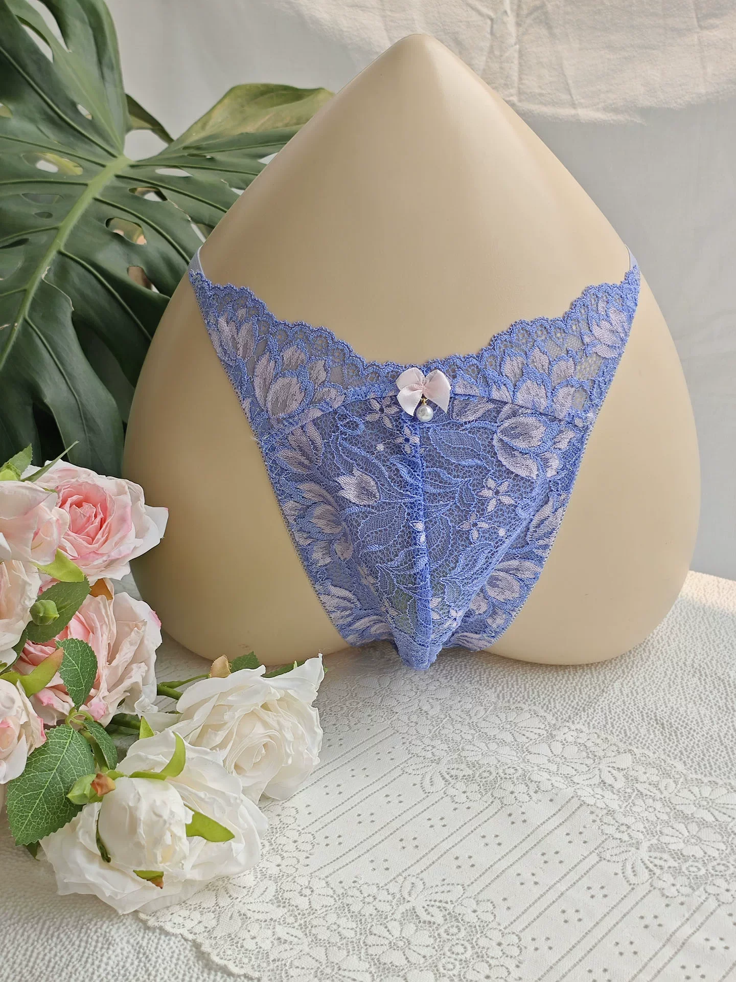 Zwarte kanten heren-T-brief me - Embroidery Embellishments recensie en prijs