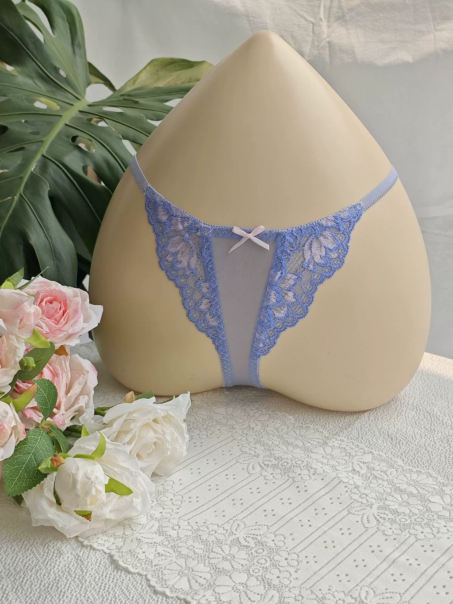 Zwarte kanten heren-T-brief me - Embroidery Embellishments recensie en prijs