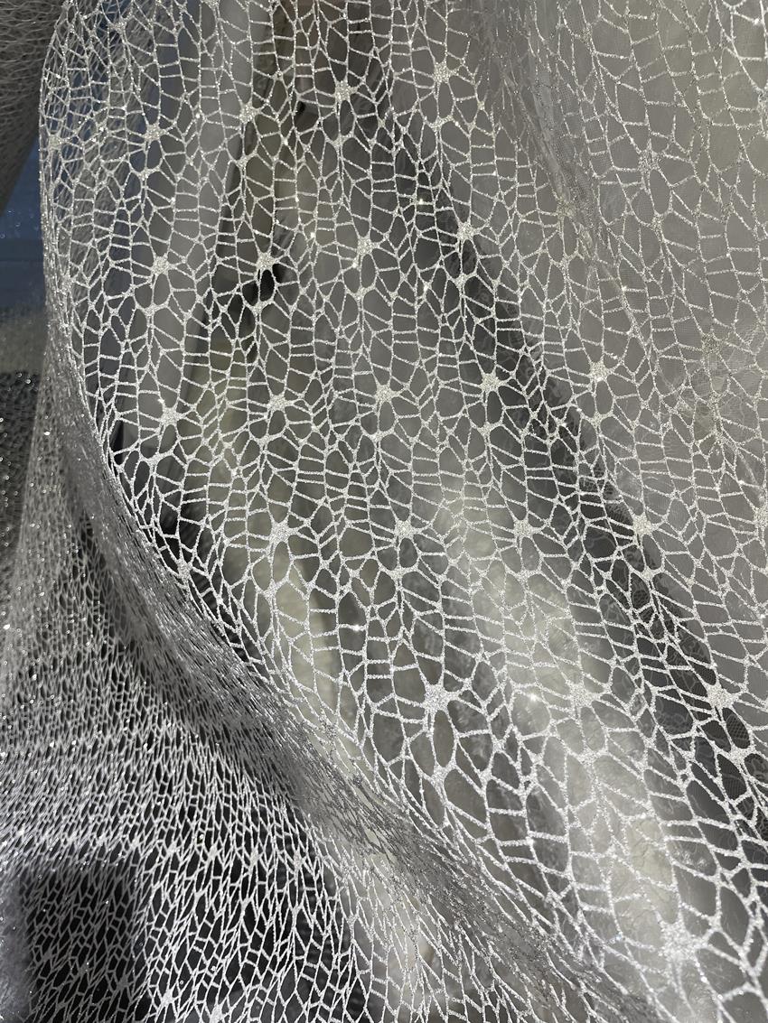Witte glitter glanzende onrege - Crystal Mesh Fabric recensie en prijs