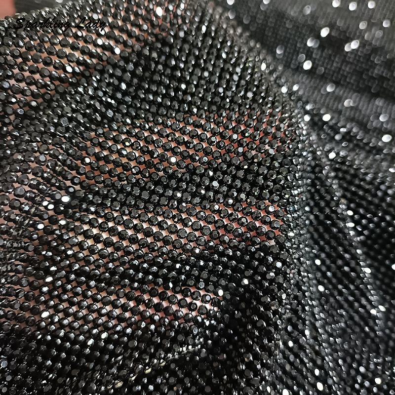2MM zilveren kristal mesh stof - Crystal Mesh Fabric recensie en prijs
